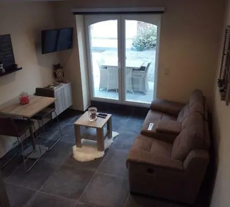 Πανσιόν L'etable D'evelyne Μπαστόν