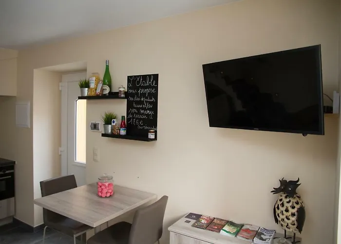 L'etable D'evelyne 3*